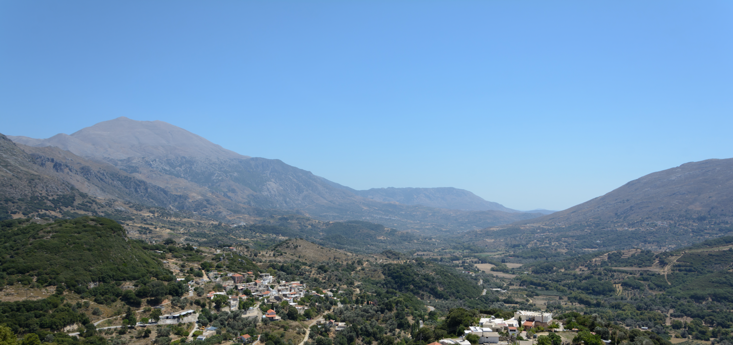 The Amari valley is bordered by wild mountains, full of picturesque villages, old Byzantine churches, Hellenistic and Roman settlements.